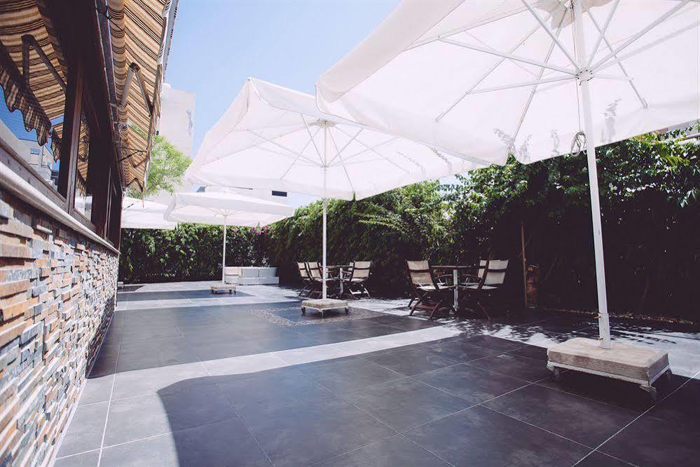 Vega Apartments Limassol Bagian luar foto